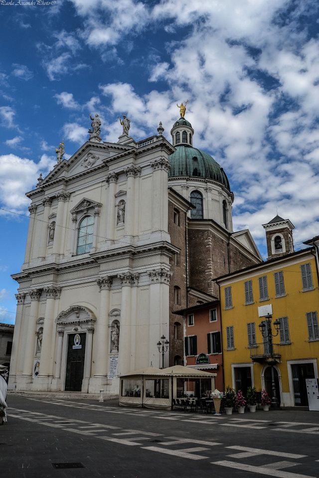 Duomo di Santa Maria Assunta Montichiari - Movingitalia.it