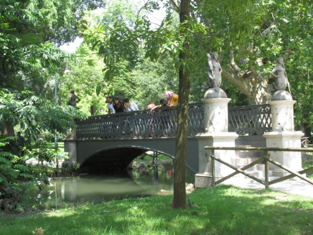 Ponte Parco Sempione a Milano - Movingitalia.it