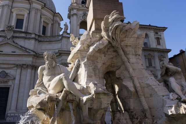 Monumento a Piazza Navona a Roma - Movingitalia.it