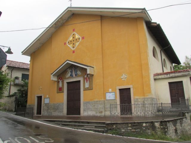Chiesa parrocchiale San Carlo a Lissago a Varese - Movingitalia.it