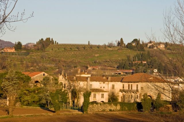 Foto panoramica della città di Arzignano - Movingitalia.it